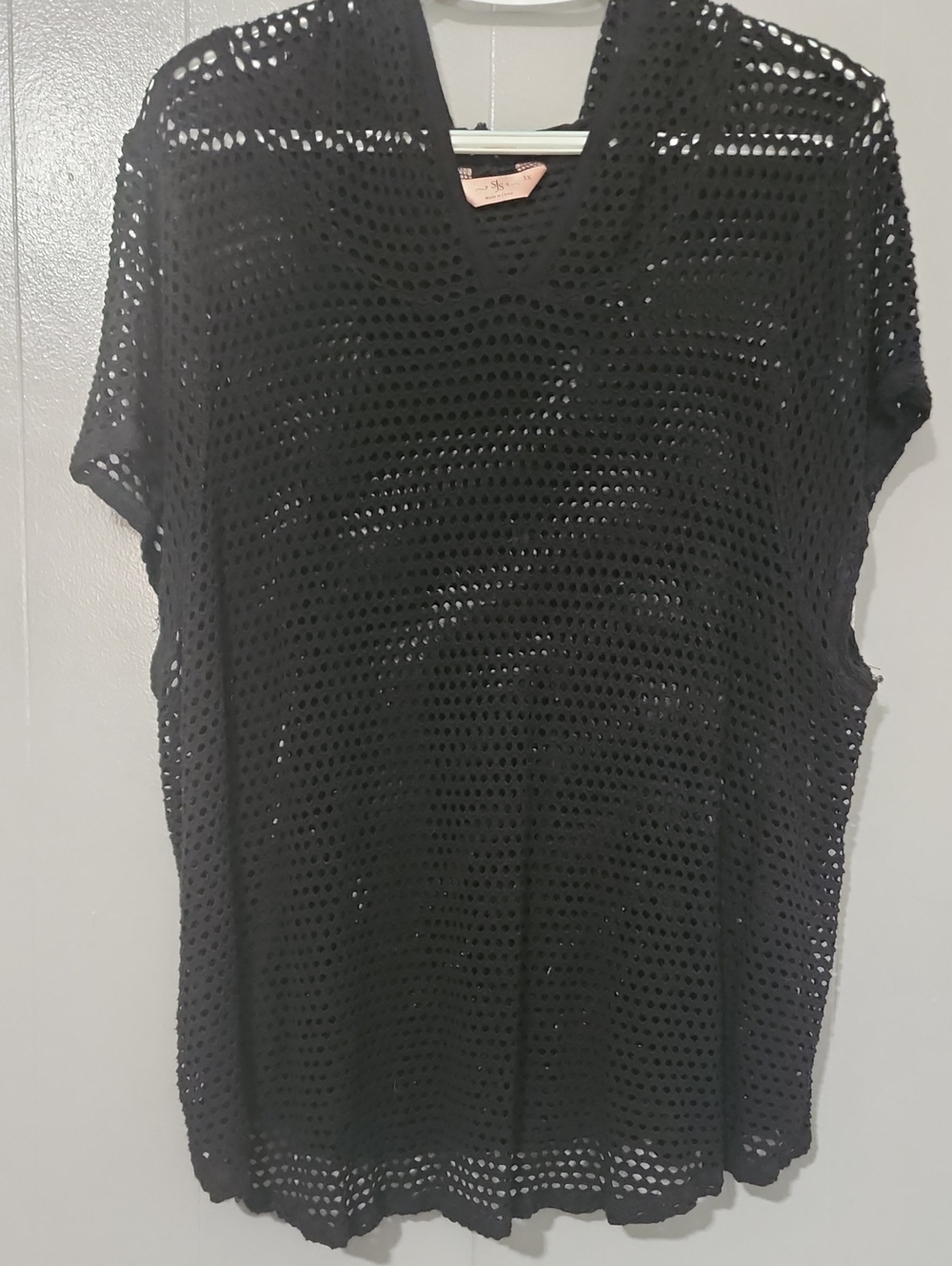 SJS Black Open-Knit V-Neck Camisole